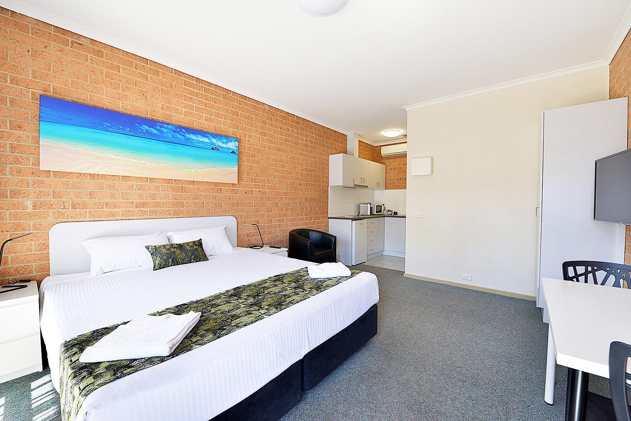 Cranbourne Motor Inn Esterno foto